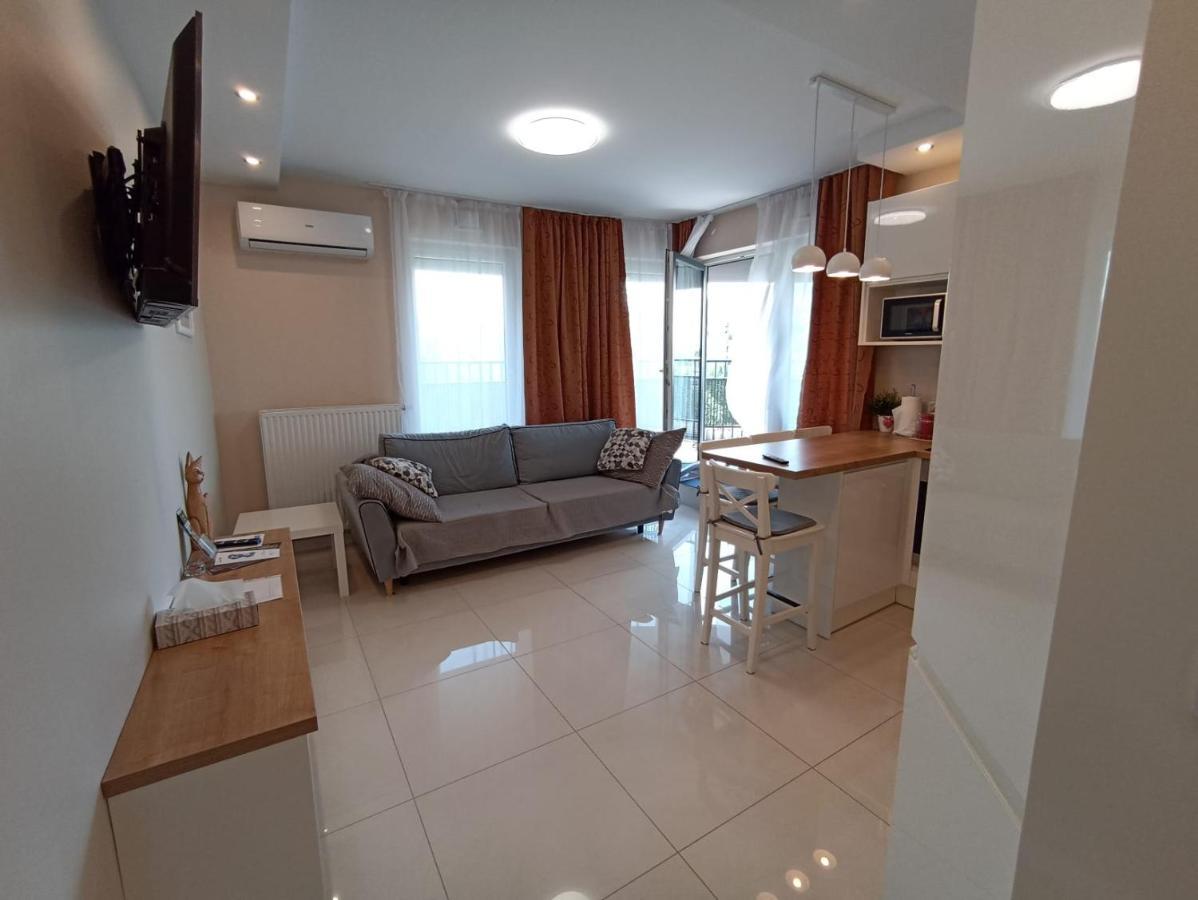 Apartment Barska 69 *